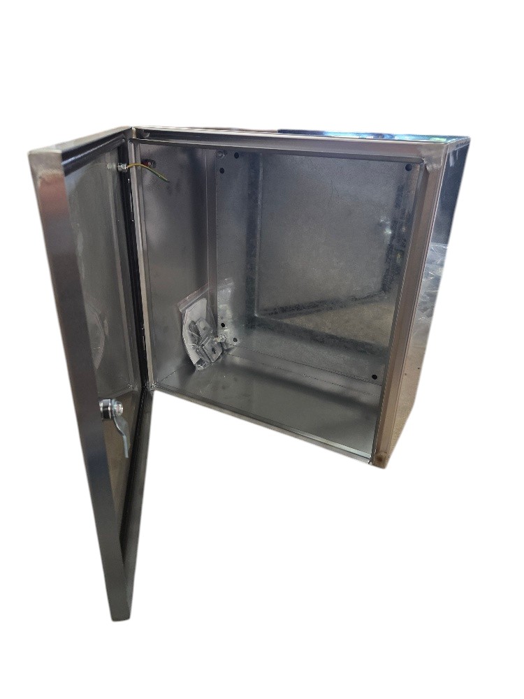Stainless Steel Enclosure 400x400x200mm - Image 2